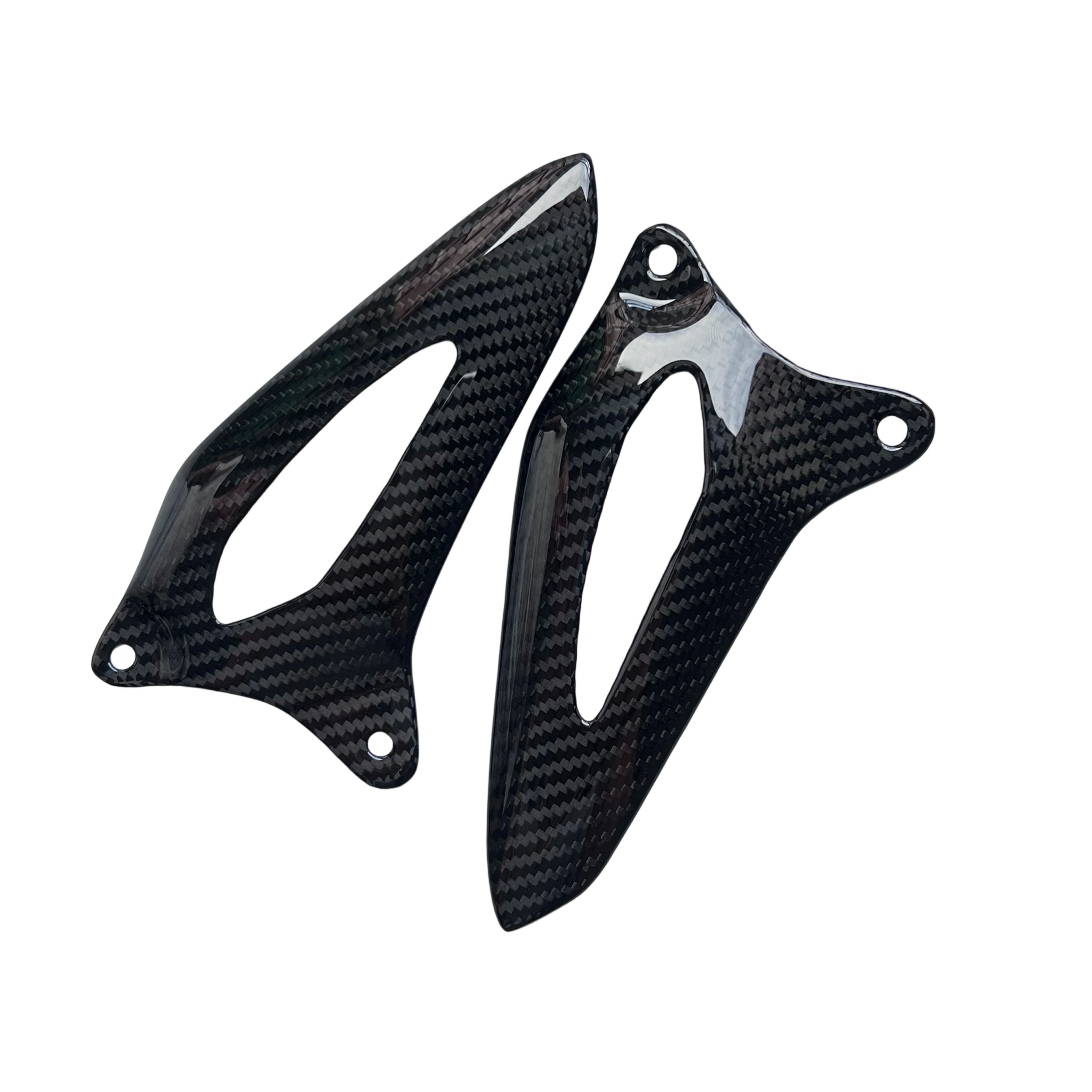 Triumph Speed ​​Triple 1200RS  - Crepe Pan Carbon 리뷰 및 가격